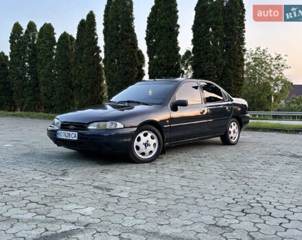 Синий Форд Мондео, объемом двигателя 1.8 л и пробегом 219 тыс. км за 2250 $, фото 1 на Automoto.ua