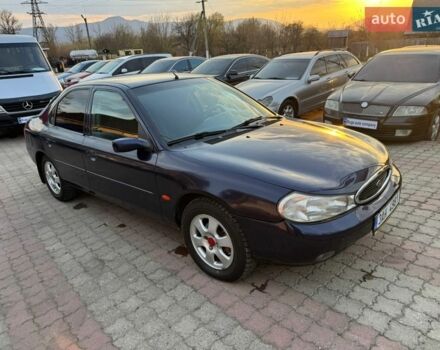 Синій Форд Мондео, об'ємом двигуна 2 л та пробігом 145 тис. км за 1350 $, фото 1 на Automoto.ua