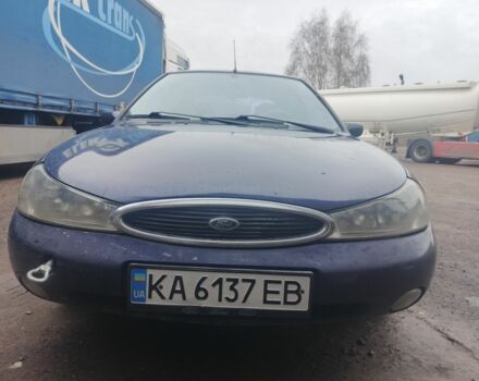 Синій Форд Мондео, об'ємом двигуна 1.8 л та пробігом 287 тис. км за 1300 $, фото 1 на Automoto.ua