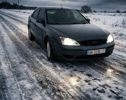 Синий Форд Мондео, объемом двигателя 2 л и пробегом 339 тыс. км за 3150 $, фото 1 на Automoto.ua