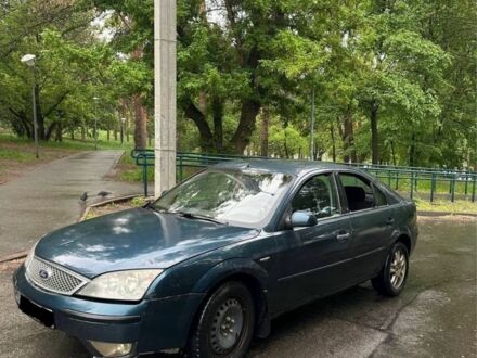 Форд Мондео 2001 у Одесі на Automoto.ua Синій Форд Мондео, об'ємом двигуна 2 л та пробігом 300 тис. км за 1900 $, фото 1 на Automoto.ua
