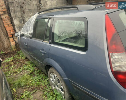 Синий Форд Мондео, объемом двигателя 2 л и пробегом 350 тыс. км за 3200 $, фото 1 на Automoto.ua