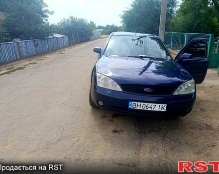 Синий Форд Мондео, объемом двигателя 1.8 л и пробегом 0 тыс. км за 3000 $, фото 1 на Automoto.ua