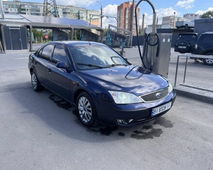Синій Форд Мондео, об'ємом двигуна 1.8 л та пробігом 250 тис. км за 4000 $, фото 1 на Automoto.ua