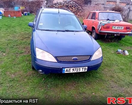 Синий Форд Мондео, объемом двигателя 1.8 л и пробегом 300 тыс. км за 1100 $, фото 1 на Automoto.ua