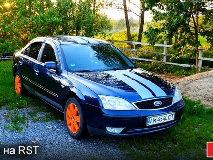 Форд Мондео 2003 в Бердичеве на Automoto.ua Синий Форд Мондео, объемом двигателя 1.8 л и пробегом 370 тыс. км за 3199 $, фото 1 на Automoto.ua