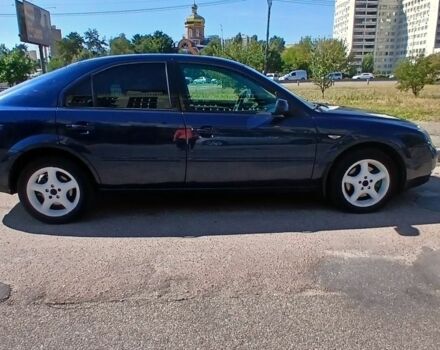 Синий Форд Мондео, объемом двигателя 2 л и пробегом 305 тыс. км за 1800 $, фото 1 на Automoto.ua