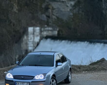 Синий Форд Мондео, объемом двигателя 2 л и пробегом 250 тыс. км за 2800 $, фото 1 на Automoto.ua