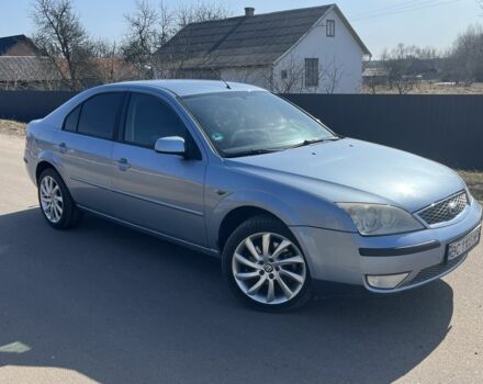 Синій Форд Мондео, об'ємом двигуна 1.8 л та пробігом 278 тис. км за 4300 $, фото 1 на Automoto.ua