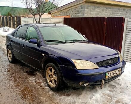 Синий Форд Мондео, объемом двигателя 1.8 л и пробегом 415 тыс. км за 3000 $, фото 1 на Automoto.ua
