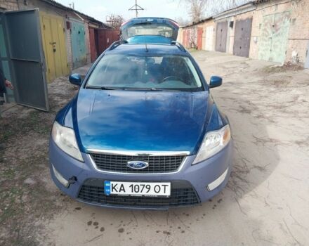 Синий Форд Мондео, объемом двигателя 2 л и пробегом 300 тыс. км за 2000 $, фото 1 на Automoto.ua