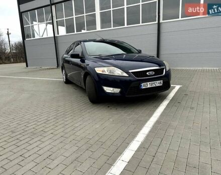 Синий Форд Мондео, объемом двигателя 1.6 л и пробегом 260 тыс. км за 5700 $, фото 1 на Automoto.ua