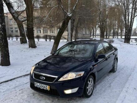 Синій Форд Мондео, об'ємом двигуна 2 л та пробігом 200 тис. км за 3000 $, фото 1 на Automoto.ua