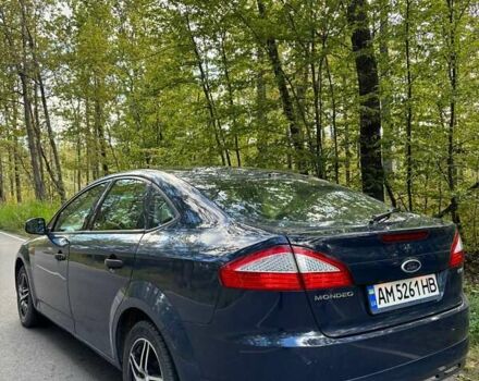 Синій Форд Мондео, об'ємом двигуна 1.8 л та пробігом 258 тис. км за 6500 $, фото 1 на Automoto.ua