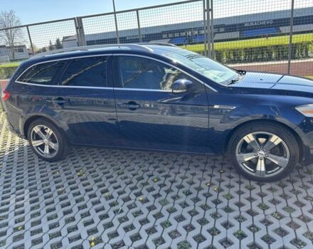 Синій Форд Мондео, об'ємом двигуна 2 л та пробігом 354 тис. км за 7500 $, фото 1 на Automoto.ua
