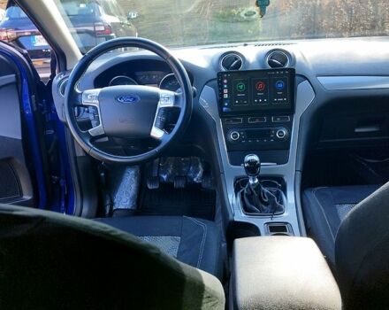 Синий Форд Мондео, объемом двигателя 1.6 л и пробегом 26700 тыс. км за 9000 $, фото 1 на Automoto.ua