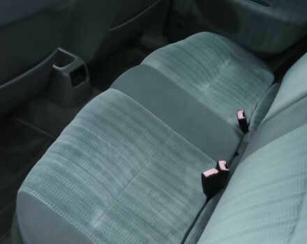 Зеленый Форд Мондео, объемом двигателя 1.8 л и пробегом 450 тыс. км за 1300 $, фото 5 на Automoto.ua