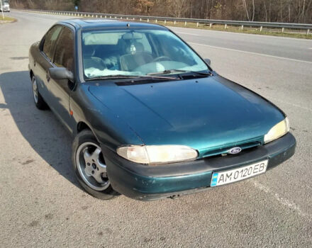 Зеленый Форд Мондео, объемом двигателя 1.6 л и пробегом 195 тыс. км за 1200 $, фото 3 на Automoto.ua