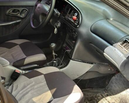 Зелений Форд Мондео, об'ємом двигуна 2 л та пробігом 420 тис. км за 1000 $, фото 6 на Automoto.ua