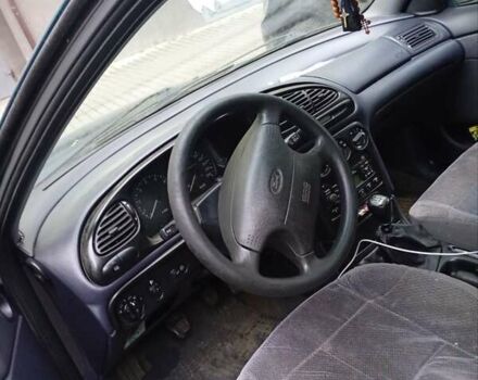 Зеленый Форд Мондео, объемом двигателя 1.8 л и пробегом 280 тыс. км за 1200 $, фото 7 на Automoto.ua