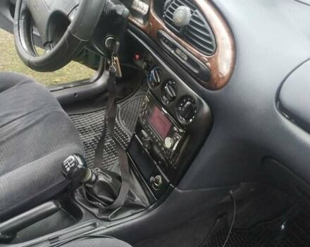 Зеленый Форд Мондео, объемом двигателя 1.8 л и пробегом 300 тыс. км за 2250 $, фото 13 на Automoto.ua