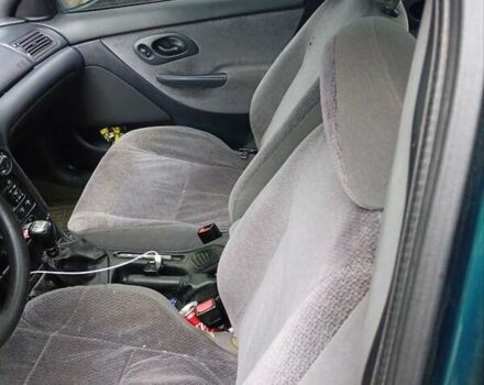 Зеленый Форд Мондео, объемом двигателя 1.8 л и пробегом 280 тыс. км за 1200 $, фото 5 на Automoto.ua