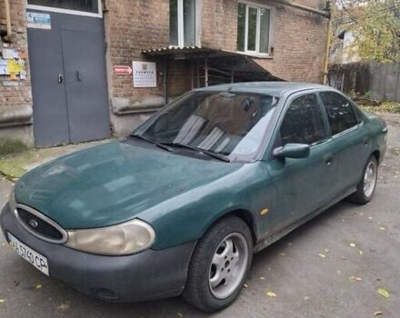 Зеленый Форд Мондео, объемом двигателя 1.8 л и пробегом 280 тыс. км за 1000 $, фото 1 на Automoto.ua