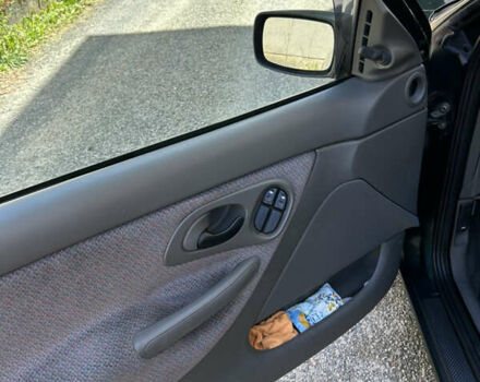 Зелений Форд Мондео, об'ємом двигуна 1.8 л та пробігом 124 тис. км за 2700 $, фото 8 на Automoto.ua