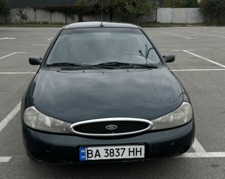 Зеленый Форд Мондео, объемом двигателя 1.6 л и пробегом 3 тыс. км за 1500 $, фото 2 на Automoto.ua