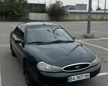 Зеленый Форд Мондео, объемом двигателя 1.6 л и пробегом 3 тыс. км за 1500 $, фото 1 на Automoto.ua