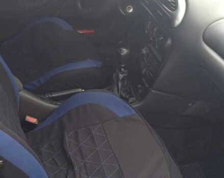 Зеленый Форд Мондео, объемом двигателя 2 л и пробегом 300 тыс. км за 2300 $, фото 4 на Automoto.ua