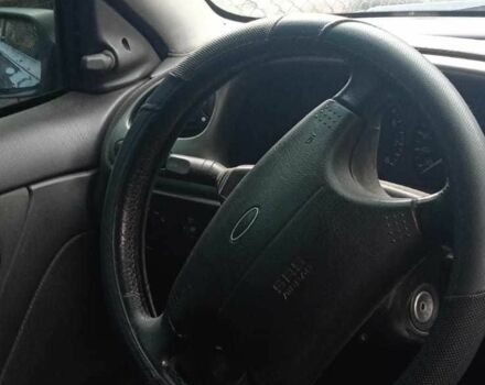 Зеленый Форд Мондео, объемом двигателя 2 л и пробегом 300 тыс. км за 2300 $, фото 3 на Automoto.ua