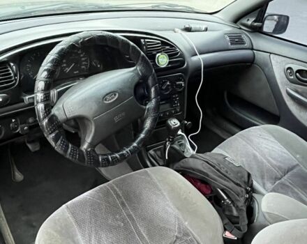 Зеленый Форд Мондео, объемом двигателя 1.6 л и пробегом 3 тыс. км за 1500 $, фото 6 на Automoto.ua