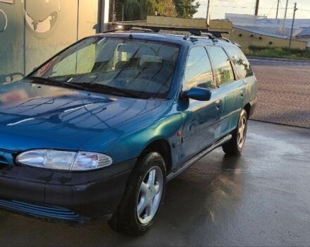 Зеленый Форд Мондео, объемом двигателя 1.6 л и пробегом 63 тыс. км за 1400 $, фото 2 на Automoto.ua