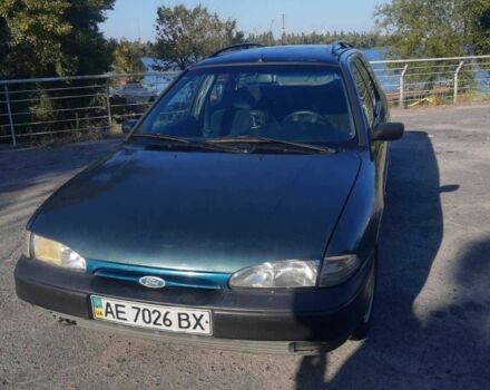 Зелений Форд Мондео, об'ємом двигуна 1.8 л та пробігом 325 тис. км за 2330 $, фото 4 на Automoto.ua