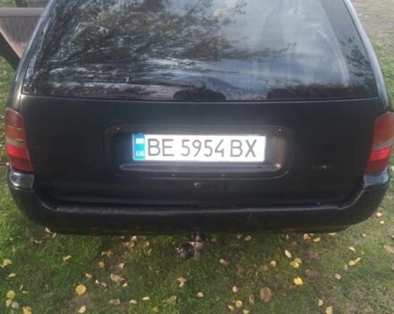 Зелений Форд Мондео, об'ємом двигуна 1.8 л та пробігом 300 тис. км за 1500 $, фото 3 на Automoto.ua