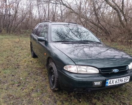 Зеленый Форд Мондео, объемом двигателя 1.8 л и пробегом 350 тыс. км за 985 $, фото 3 на Automoto.ua