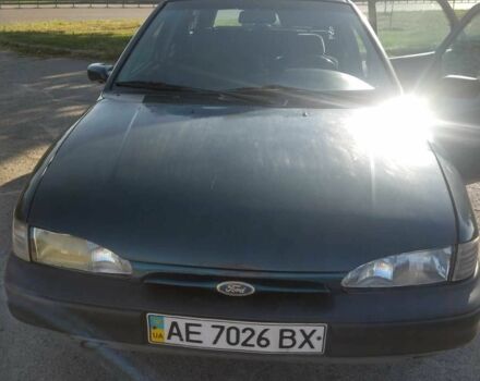 Зелений Форд Мондео, об'ємом двигуна 1.8 л та пробігом 325 тис. км за 2330 $, фото 5 на Automoto.ua