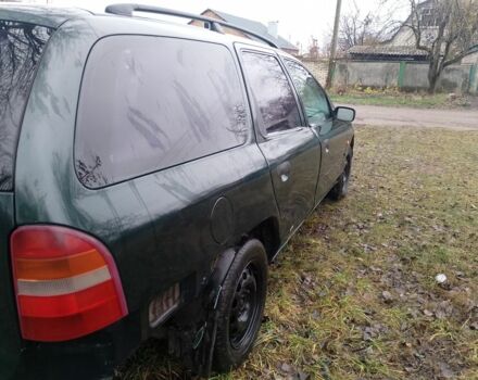 Зеленый Форд Мондео, объемом двигателя 1.8 л и пробегом 350 тыс. км за 985 $, фото 4 на Automoto.ua