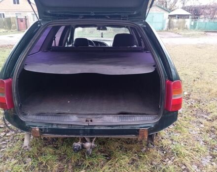 Зеленый Форд Мондео, объемом двигателя 1.8 л и пробегом 350 тыс. км за 985 $, фото 7 на Automoto.ua