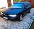 Зеленый Форд Мондео, объемом двигателя 0 л и пробегом 330 тыс. км за 1600 $, фото 1 на Automoto.ua
