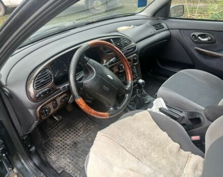 Зелений Форд Мондео, об'ємом двигуна 1.8 л та пробігом 300 тис. км за 2100 $, фото 4 на Automoto.ua