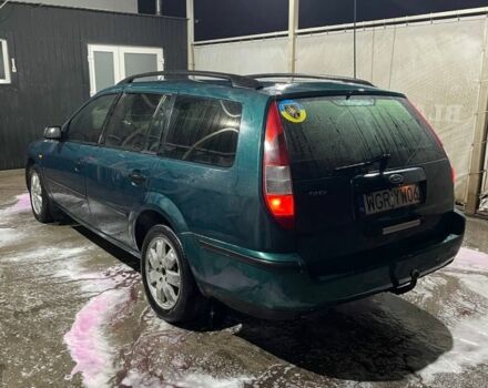 Зеленый Форд Мондео, объемом двигателя 2 л и пробегом 300 тыс. км за 1800 $, фото 3 на Automoto.ua