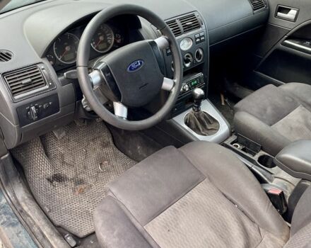 Зеленый Форд Мондео, объемом двигателя 2 л и пробегом 440 тыс. км за 1400 $, фото 5 на Automoto.ua