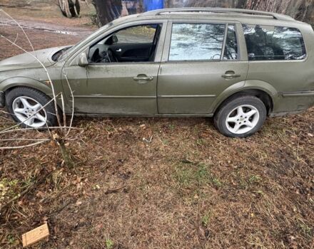 Зелений Форд Мондео, об'ємом двигуна 2 л та пробігом 300 тис. км за 833 $, фото 4 на Automoto.ua