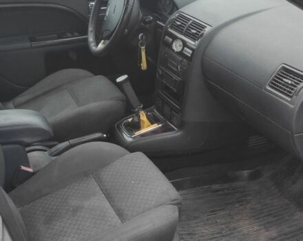 Зеленый Форд Мондео, объемом двигателя 2 л и пробегом 460 тыс. км за 1000 $, фото 8 на Automoto.ua