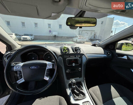 Зелений Форд Мондео, об'ємом двигуна 1.6 л та пробігом 286 тис. км за 8200 $, фото 17 на Automoto.ua