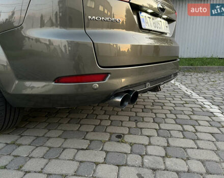 Зелений Форд Мондео, об'ємом двигуна 1.6 л та пробігом 198 тис. км за 8300 $, фото 12 на Automoto.ua