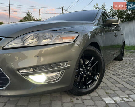 Зелений Форд Мондео, об'ємом двигуна 1.6 л та пробігом 198 тис. км за 8300 $, фото 3 на Automoto.ua