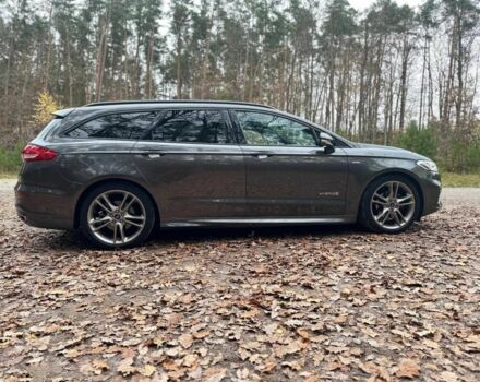 Зеленый Форд Мондео, объемом двигателя 2 л и пробегом 37 тыс. км за 8000 $, фото 3 на Automoto.ua